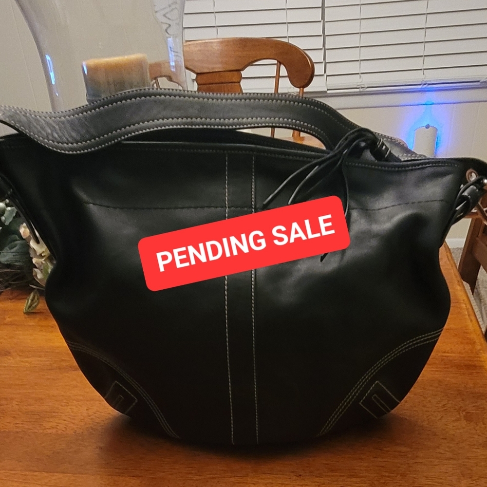 * SOLD * Coach Black Hobo Bag with Smooth Leather Finish